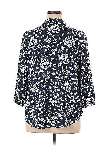 Croft & Barrow 3/4 Sleeve Blouse (view 2)