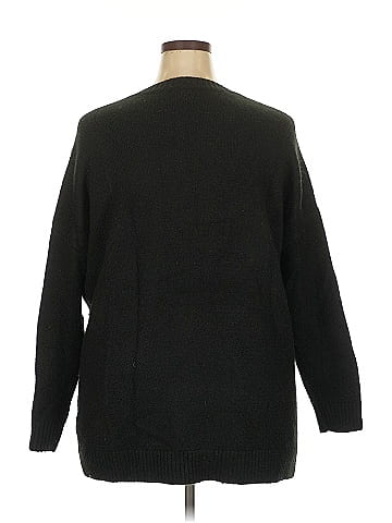 Lord & Taylor Pullover Sweater (view 2)