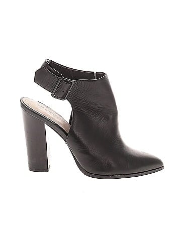 Pour La Victoire Heels (view 1)