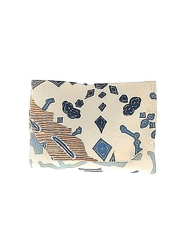 Unbranded Coin Purse (view 1)