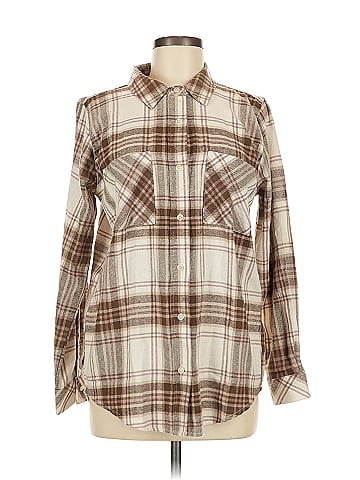 Everyday Long Sleeve Button-Down Shirt (view 1)