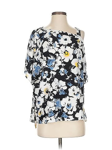 1.State 3/4 Sleeve Blouse (view 1)