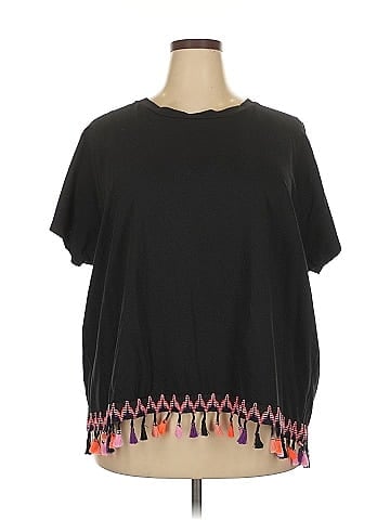 Lea & Viola Short Sleeve T-Shirt (view 1)
