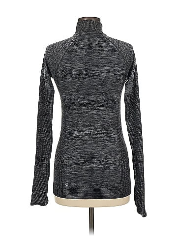 Lululemon Athletica Long Sleeve T-Shirt (view 2)
