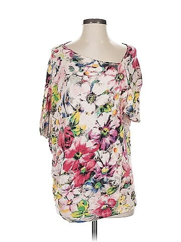 Deletta 3/4 Sleeve T-Shirt (view 1)