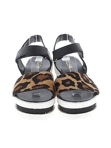 Aldo Wedges (view 2)