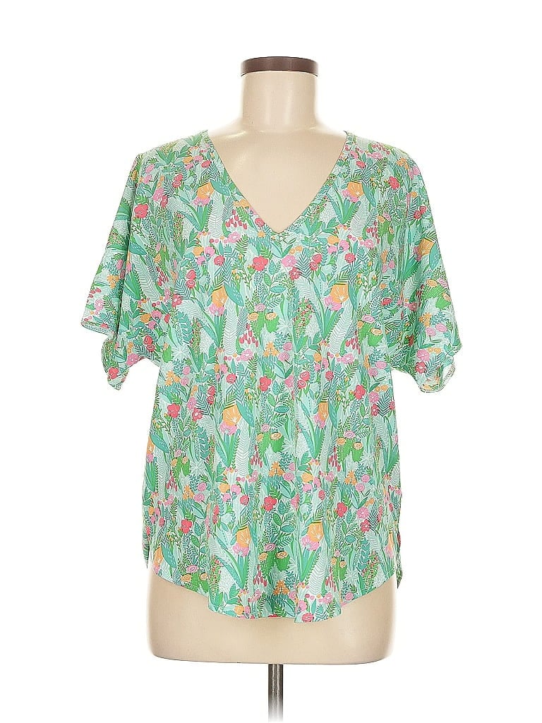 Pre-owned Michelle Mcdowell Short Sleeve T-shirt In Green