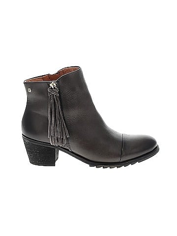 Pikolinos Ankle Boots (view 1)
