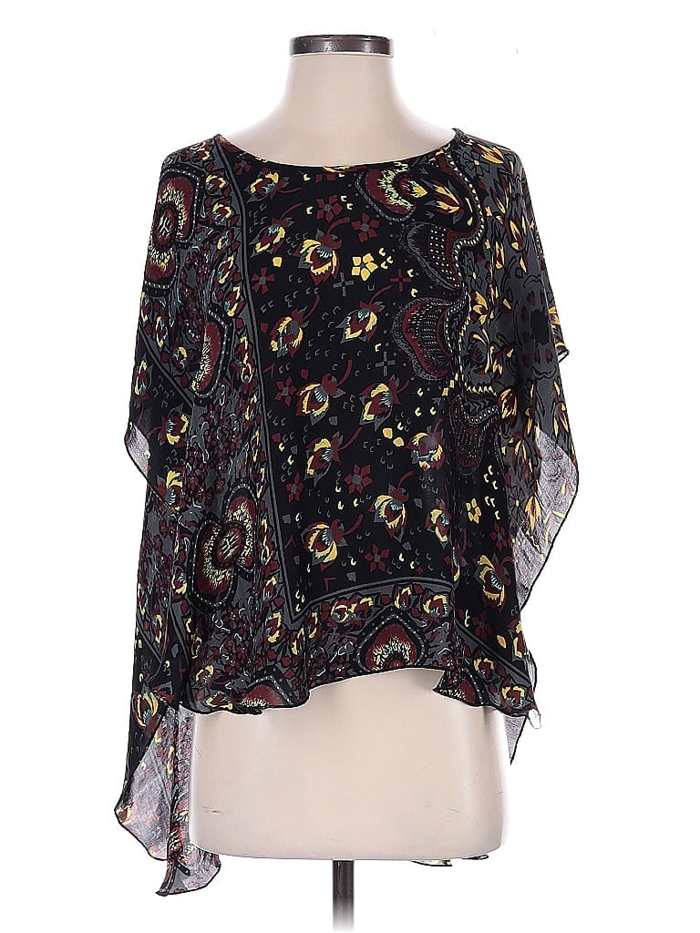Click to view more detailed imagery on our partner's website Pre-owned Rachel Rachel Roy Poncho In Black