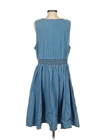 blu dahlia Casual Dress (view 2)