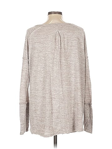Easel Long Sleeve Top (view 2)