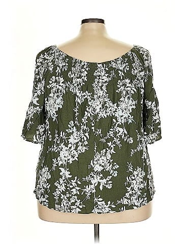 a.n.a. A New Approach Short Sleeve Blouse (view 2)