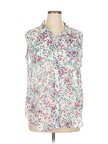 Liz Claiborne Sleeveless Blouse (view 1)