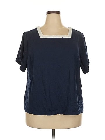 Liz Claiborne Short Sleeve T-Shirt (view 1)