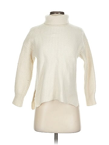 Lisa Yang Cashmere Pullover Sweater (view 1)