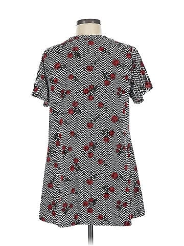 Lularoe Short Sleeve T-Shirt (view 2)