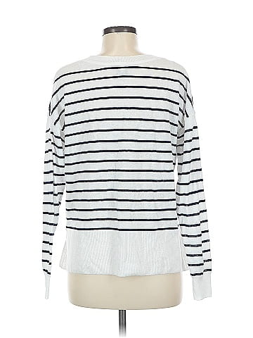 Gap Pullover Sweater (view 2)
