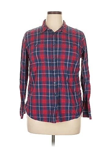 St. John's Bay Long Sleeve Button-Down Shirt (view 1)