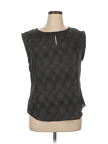The Limited Sleeveless T-Shirt (view 1)