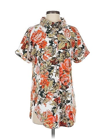 Lularoe Short Sleeve Blouse (view 1)