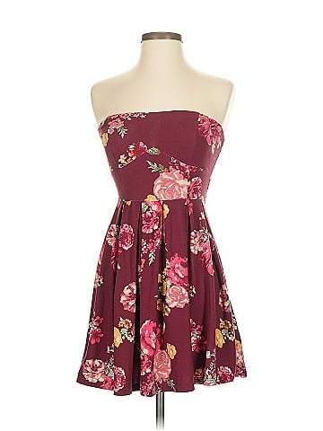 No Boundaries Cocktail Dress (view 1)