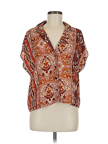 Cupcakes & Cashmere Short Sleeve Blouse (view 1)