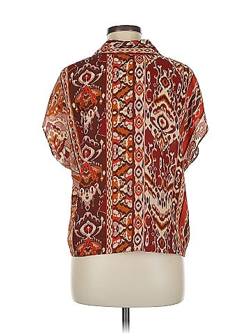 Cupcakes & Cashmere Short Sleeve Blouse (view 2)
