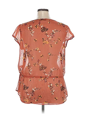 a.n.a. A New Approach Short Sleeve Blouse (view 2)