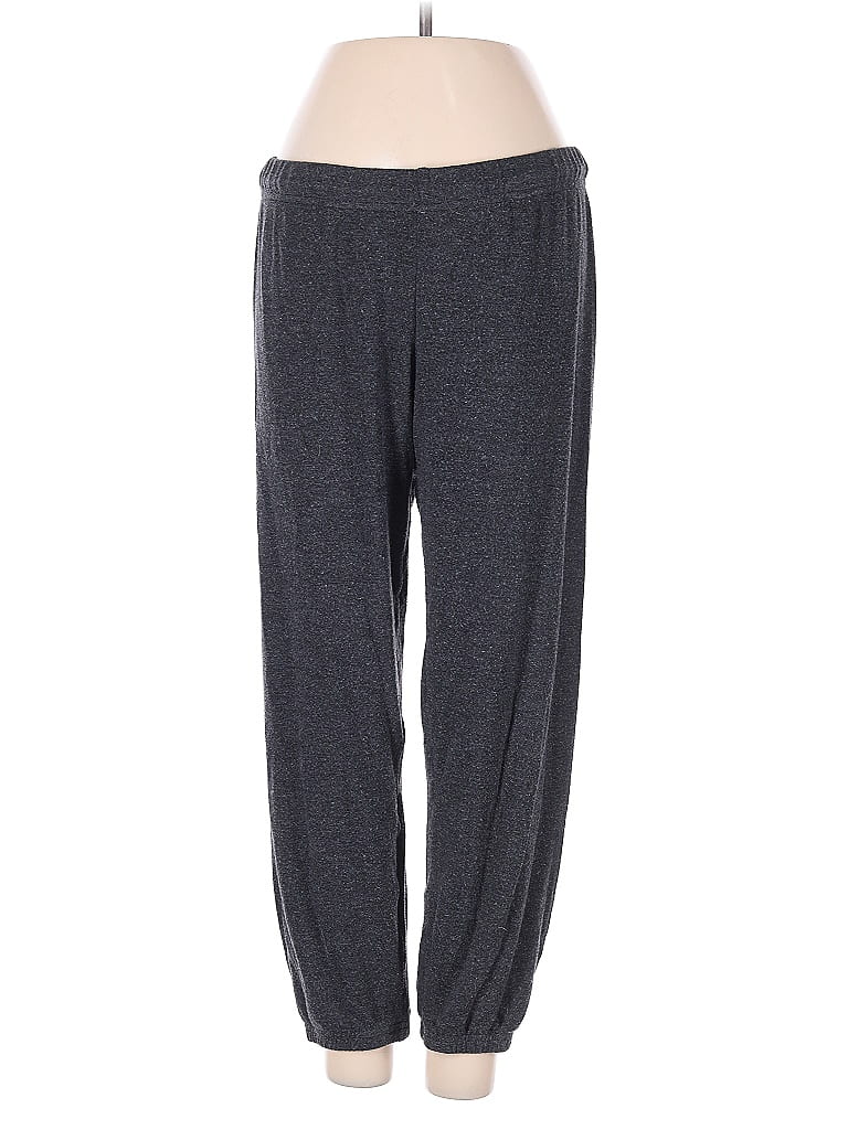 Click to view more detailed imagery on our partner's website Pre-owned Michael Lauren Casual Pants In Gray