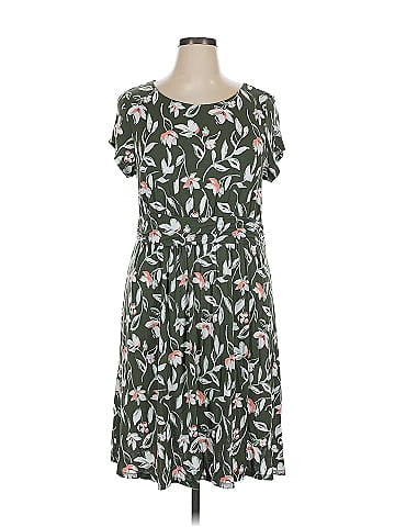 Croft & Barrow Casual Dress (view 1)