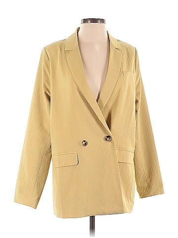 Things Between Blazer (view 1)
