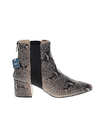 Kenneth Cole REACTION Ankle Boots (view 1)