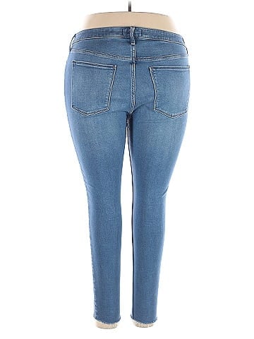 Abercrombie & Fitch Jeans (view 2)