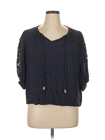 Jessica Simpson 3/4 Sleeve Blouse (view 1)