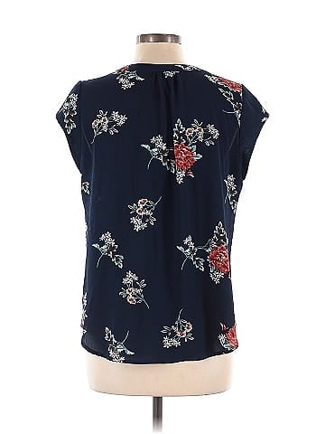 Fun2Fun Short Sleeve Blouse (view 2)