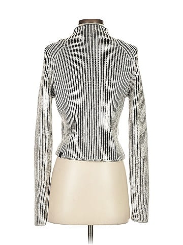Lululemon Athletica Long Sleeve Top (view 2)