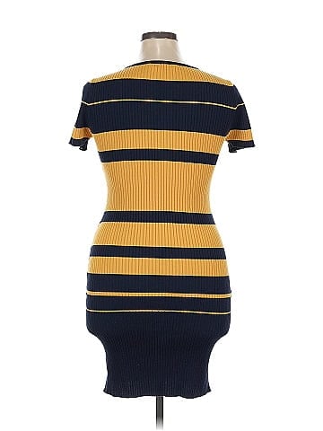 No Boundaries Casual Dress (view 2)