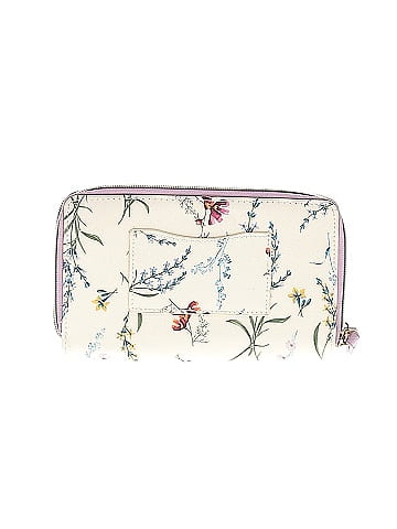 Unbranded Wristlet (view 2)