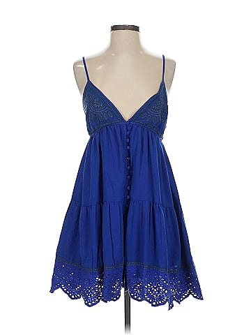 Urban Outfitters Casual Dress (view 1)