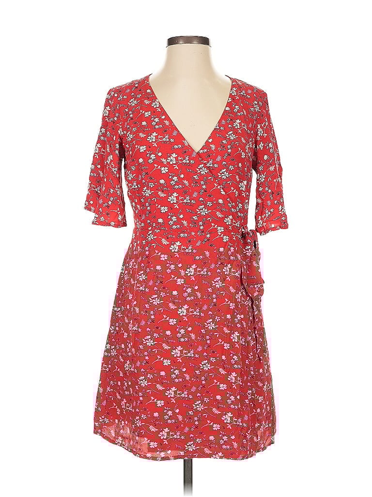 Click to view more detailed imagery on our partner's website Pre-owned Sanctuary Casual Dress In Red