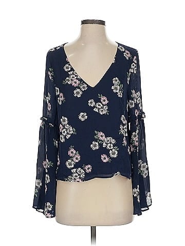 Cupcakes & Cashmere 3/4 Sleeve Blouse (view 1)
