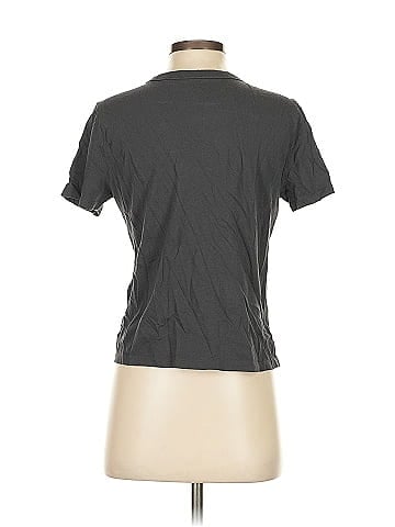 Old Navy Active T-Shirt (view 2)