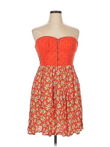 Xhilaration Cocktail Dress (view 1)