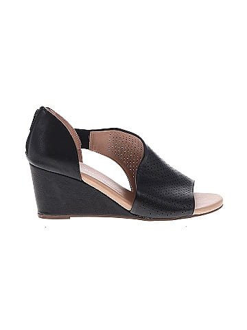 Journee Collection Wedges (view 1)