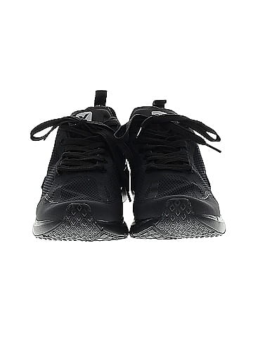 VEJA Sneakers (view 2)