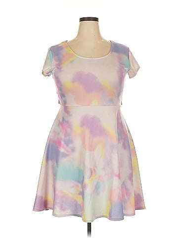 No Boundaries Casual Dress (view 1)