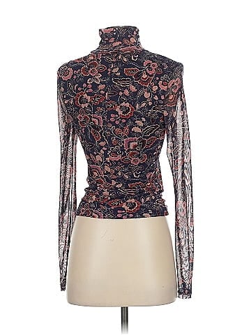 Evereve Long Sleeve Top (view 2)