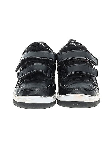Puma Sneakers (view 2)