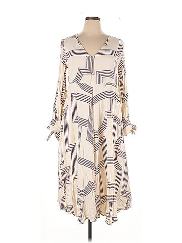 H&M Casual Dress (view 1)