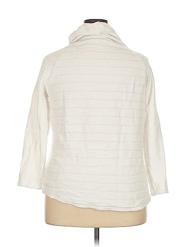 Crown & Ivy Pullover Sweater (view 2)